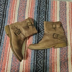 Steve Madden "Tokken" Buckle Boots